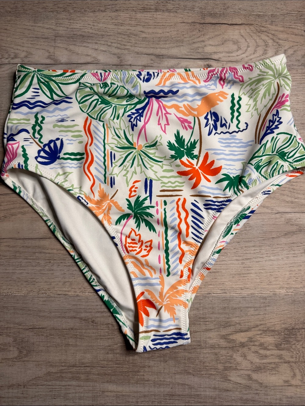 Old Navy High Waist Bikini Bottoms in Watermelon Palm Print size L